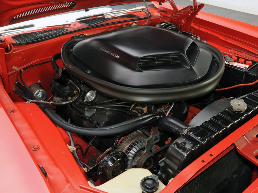 Моторный отсек Plymouth Hemi ’Cuda 1971 года  (фото 36 из 48)